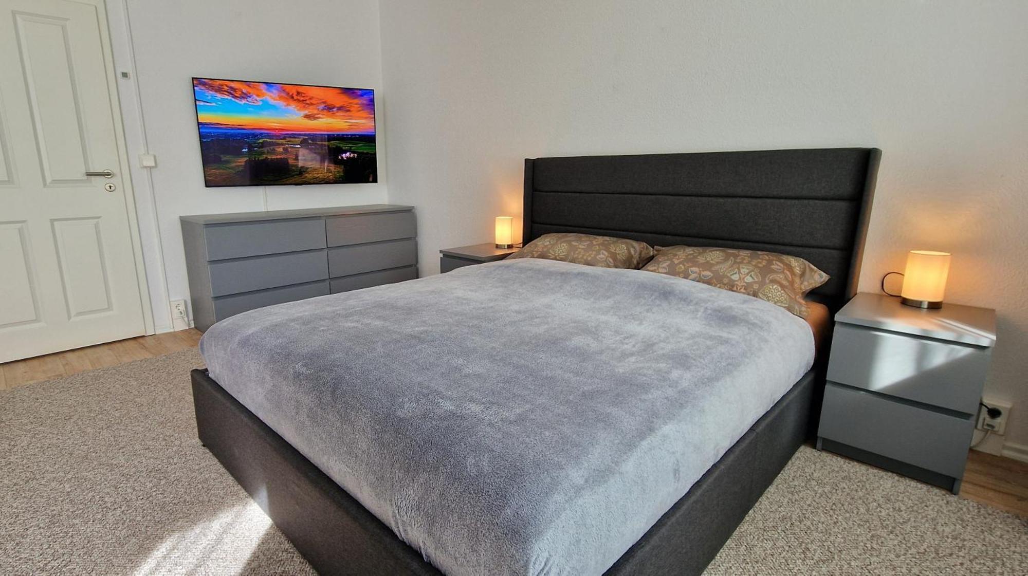 Zentrum Apartment - Oled Tv - Ps4 - Balkon - Parking Chemnitz Buitenkant foto
